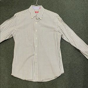 Izod Button Down